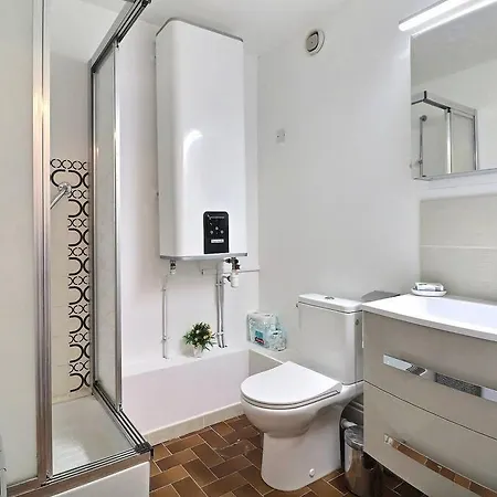 Апартаменты Petit Coin De Paradis A Deux Pas De La Jardin